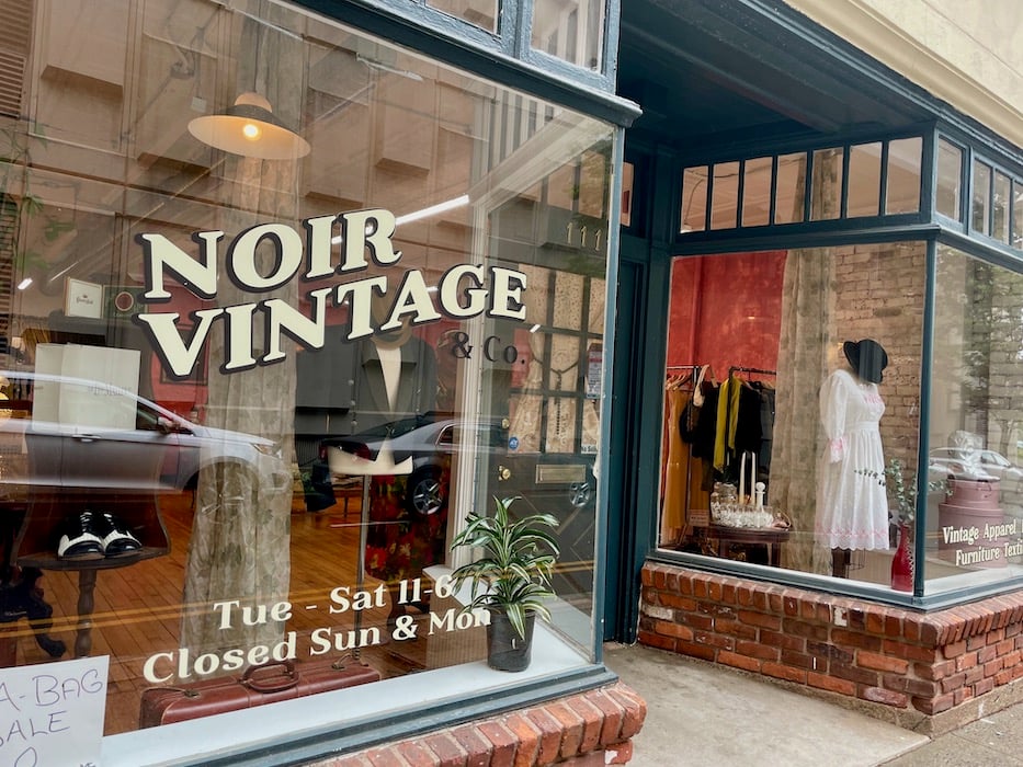 Vintage designs clothing online